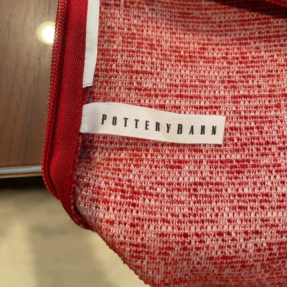 3 Pottery Barn Scarlet Woven Cushion Cover - Picture 2 of 2